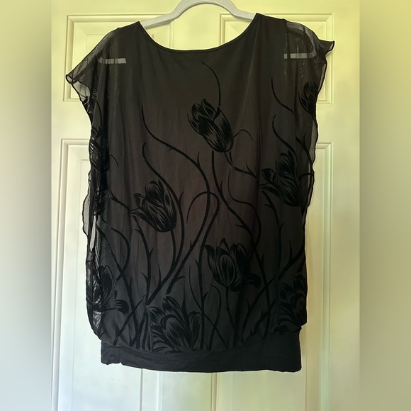 Velvet Floral Sheer Top - Picture 3 of 6